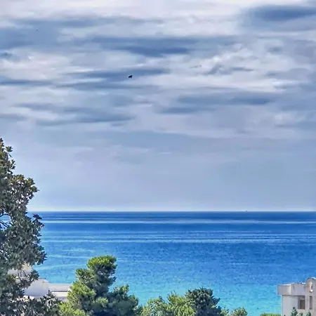 Shati Luxury - Private Heated Pool- Steps From Fontane Bianche