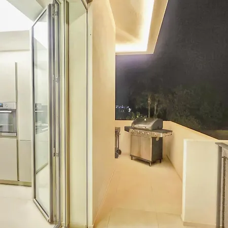 New 2025-shati Luxury Home-two Steps From The Beach, Sea View & Pool Daire Fontane Bianche
