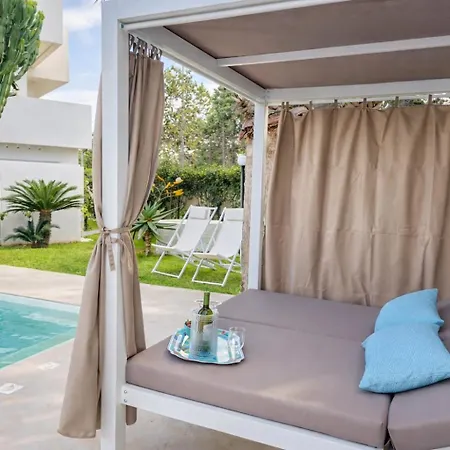 Appartamento Shati Luxury - Private Heated Pool- Steps From Fontane Bianche